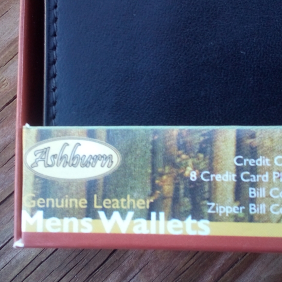 Ashburn Double Fold Wallet - Picture 12 of 15